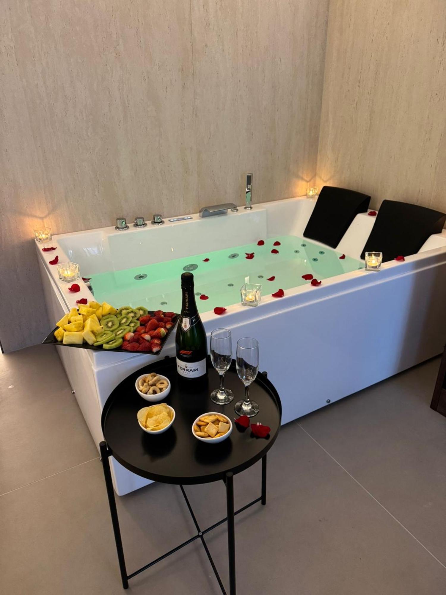 Real Suite Spa Палермо Экстерьер фото